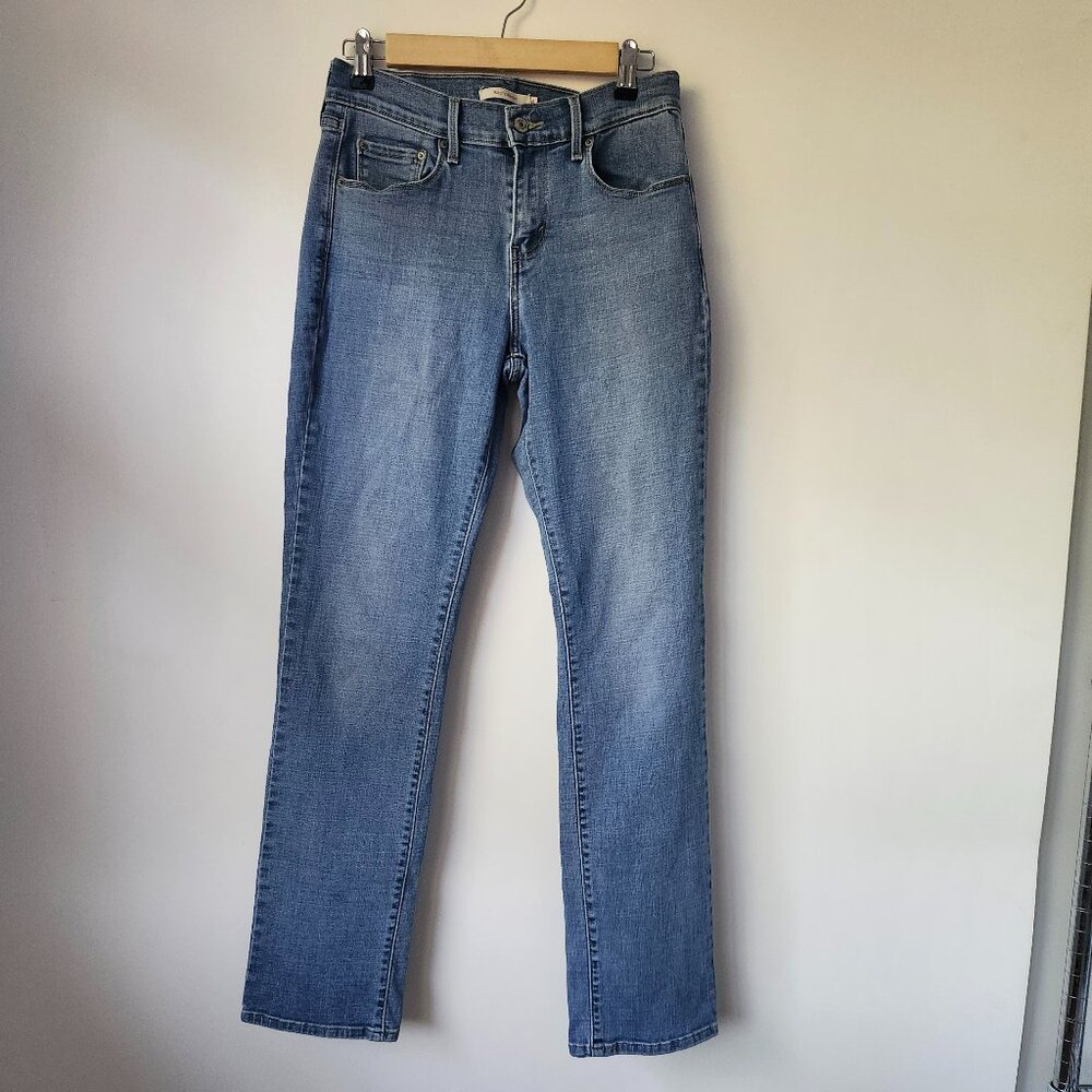 Levi's Women's 505 Straight Jeans Size 4 27W 32L Blue Denim